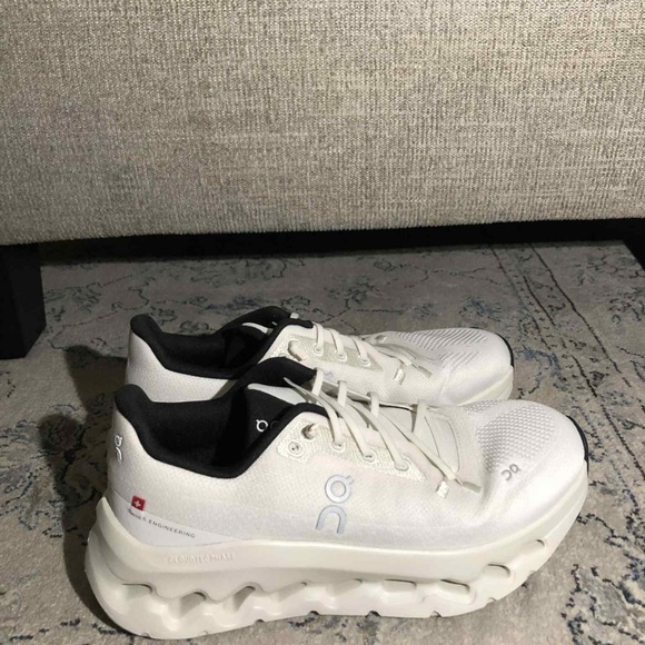 On Cloud Cloudtilt Running Sneakers Pearl White - Picture 6 of 11